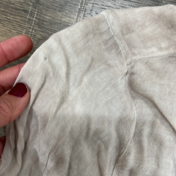 Cloth & Stone Dusty Beige / Mauve Button long Sleeve shirt - Picture 5 of 8